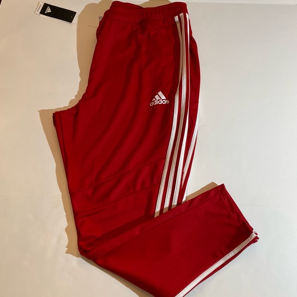 100 % polyester - Picture 1 of 5